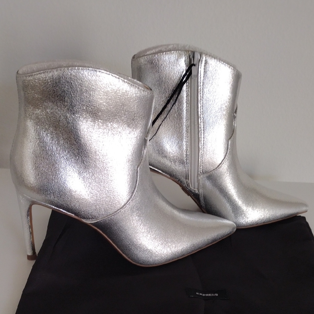 Express Pointed Toe Thin Heeled Booties. Metallic Silver. Size 7 - Picture 6 of 16